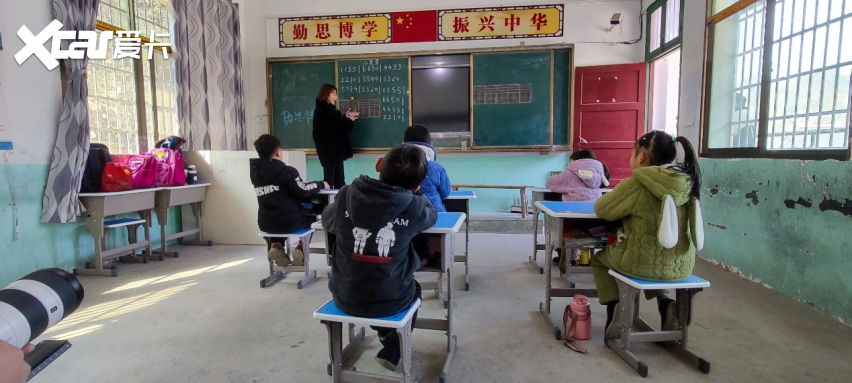 车一千公里一趟治愈心灵的旅行pg电子免费模拟器游戏一辆(图10)