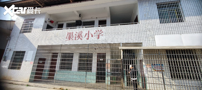 车一千公里一趟治愈心灵的旅行pg电子免费模拟器游戏一辆(图21)